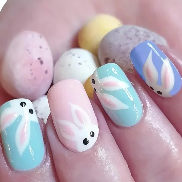 Easter Bunny Press-on Nail Set - Picture 4 of 6